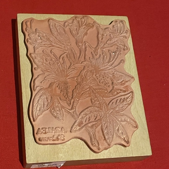 Beautiful flower stamp - Picture 2 of 2